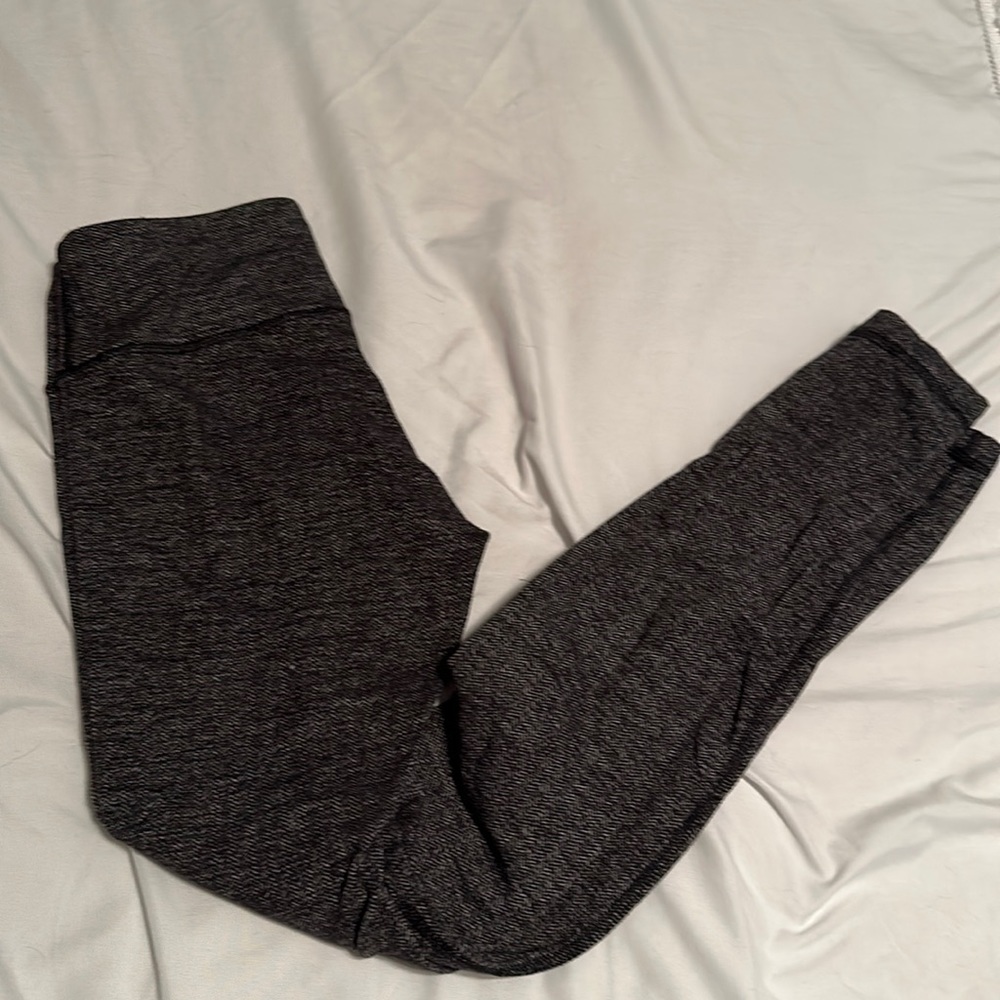 Lulu lemon wonder under